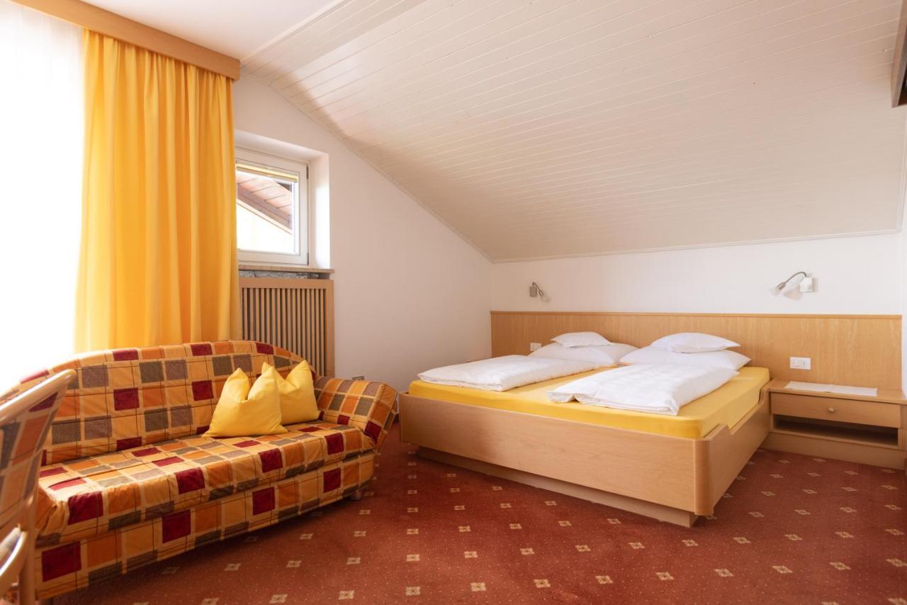 Hotel Garni Juval Tirolo Zewnętrze zdjęcie