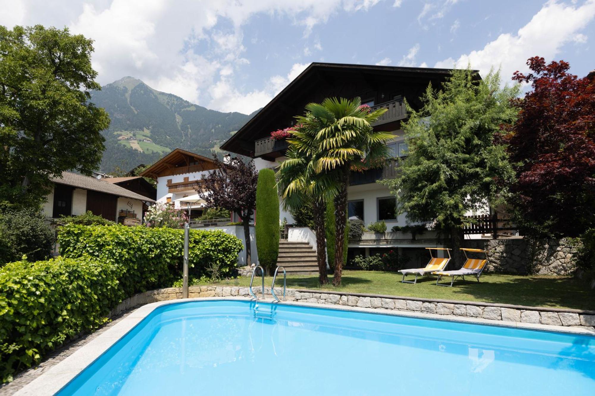 Hotel Garni Juval Tirolo Zewnętrze zdjęcie